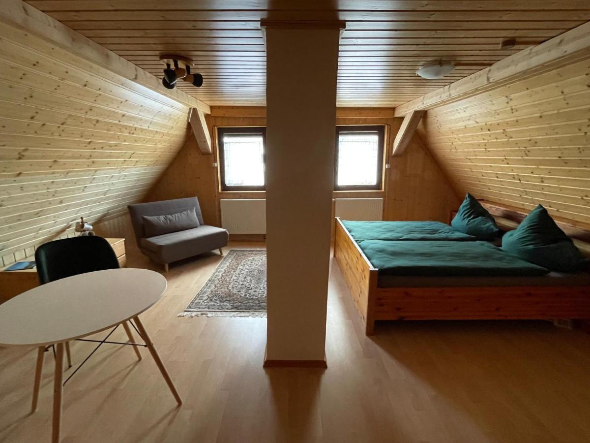 Appartamento Haus Tannenzaepfle Waldachtal Esterno foto